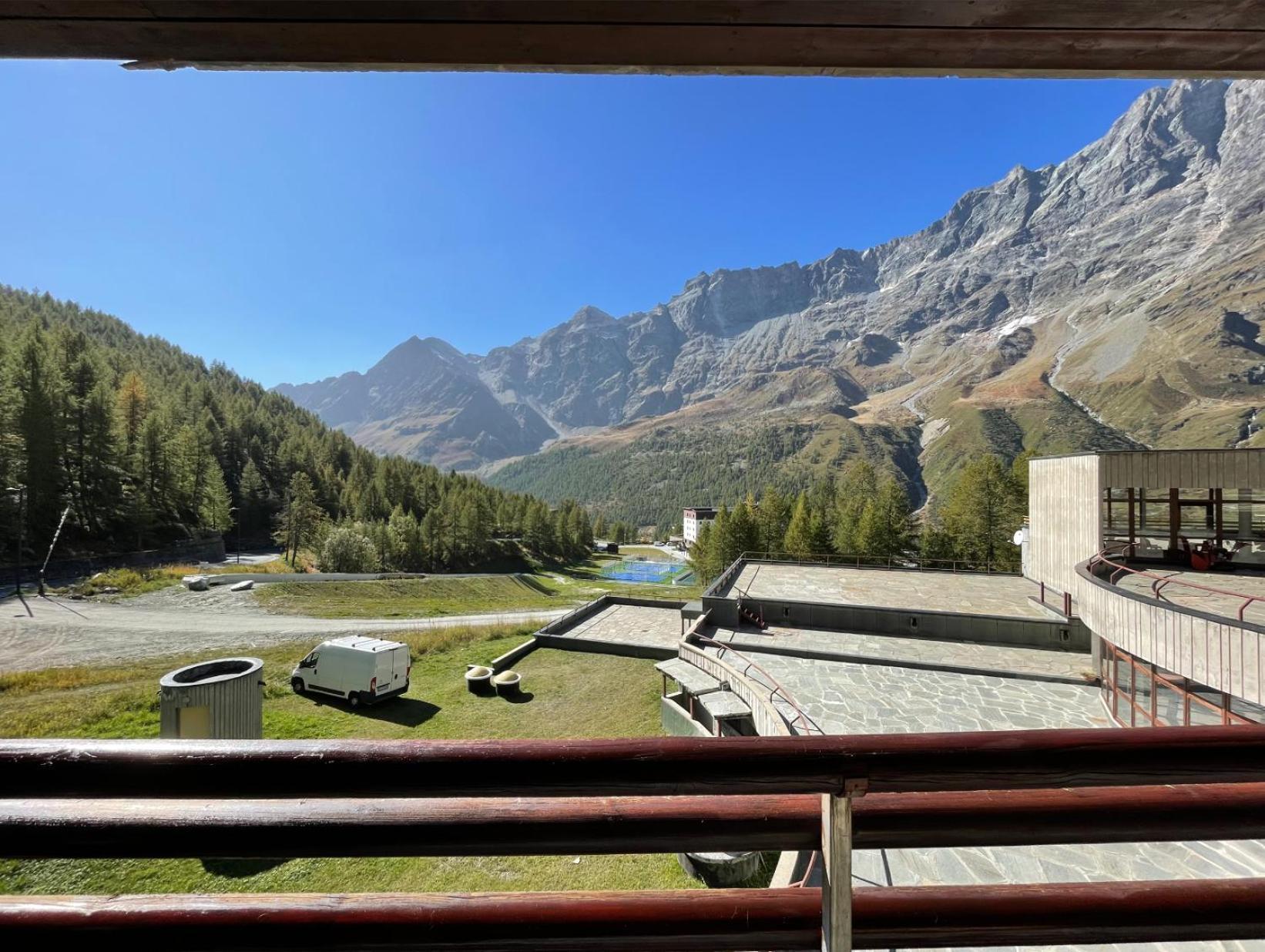 Cervinia Sky & Ski Брей-Червінія Екстер'єр фото